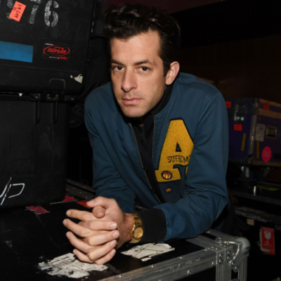 Mark Ronson signs on as first resident DJ at Las Vegas
